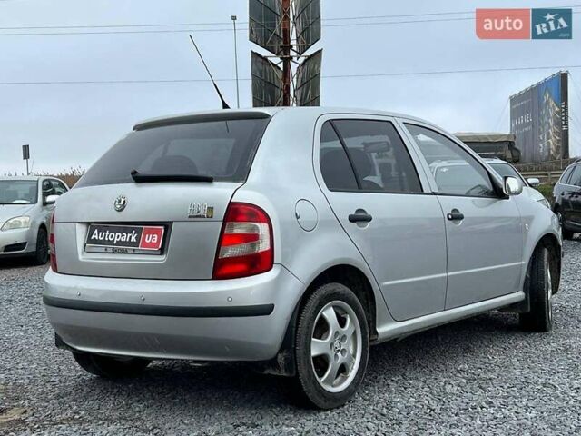 Серый Шкода Фабия, объемом двигателя 1.2 л и пробегом 243 тыс. км за 3390 $, фото 6 на Automoto.ua