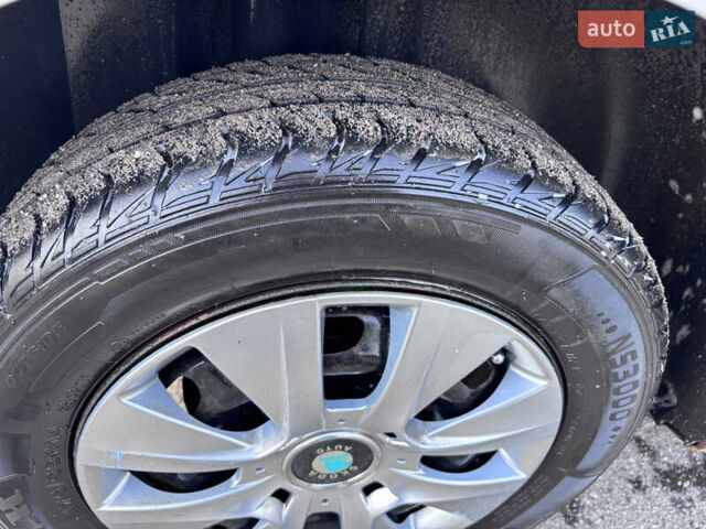 Серый Шкода Фабия, объемом двигателя 1.2 л и пробегом 188 тыс. км за 2200 $, фото 4 на Automoto.ua