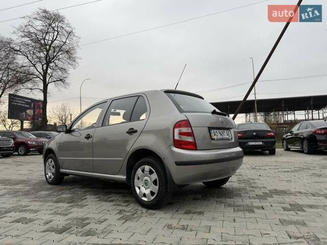 Серый Шкода Фабия, объемом двигателя 0 л и пробегом 46 тыс. км за 4900 $, фото 7 на Automoto.ua