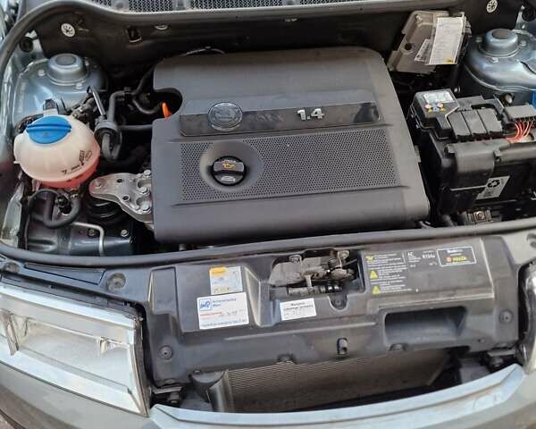 Сірий Шкода Фабія, об'ємом двигуна 1.39 л та пробігом 50 тис. км за 6700 $, фото 49 на Automoto.ua