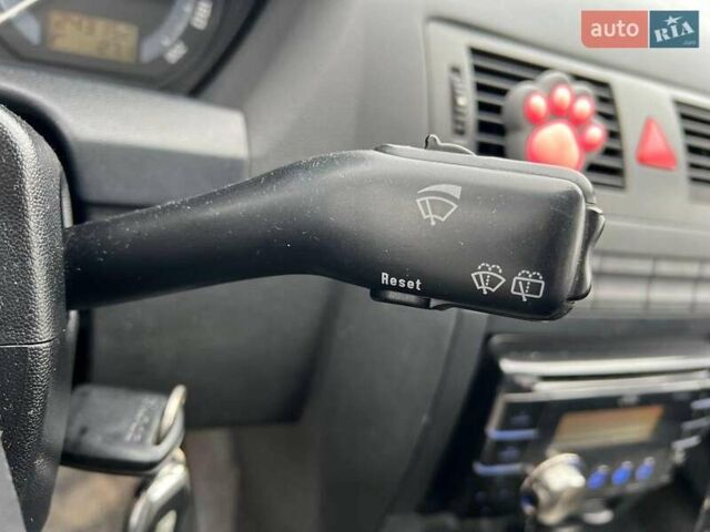 Серый Шкода Фабия, объемом двигателя 1.2 л и пробегом 243 тыс. км за 3390 $, фото 22 на Automoto.ua