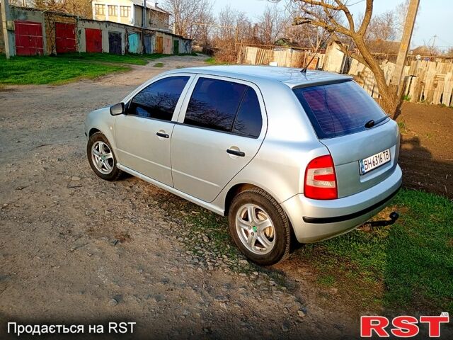 Сірий Шкода Фабія, об'ємом двигуна 1.2 л та пробігом 0 тис. км за 3100 $, фото 3 на Automoto.ua