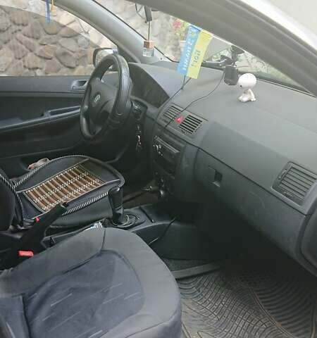 Сірий Шкода Фабія, об'ємом двигуна 1.2 л та пробігом 72 тис. км за 4000 $, фото 7 на Automoto.ua