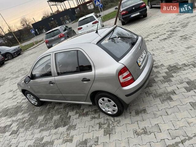 Серый Шкода Фабия, объемом двигателя 0 л и пробегом 46 тыс. км за 4900 $, фото 8 на Automoto.ua