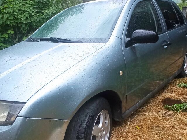 Серый Шкода Фабия, объемом двигателя 0 л и пробегом 33 тыс. км за 2950 $, фото 3 на Automoto.ua