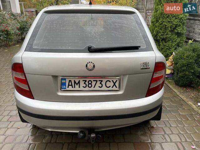 Шкода Фабія 2006 у Києві на Automoto.ua Сірий Шкода Фабія, об'ємом двигуна 1.2 л та пробігом 316 тис. км за 2600 $, фото 2 на Automoto.ua