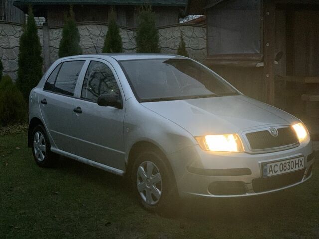 Серый Шкода Фабия, объемом двигателя 1.2 л и пробегом 178 тыс. км за 2500 $, фото 7 на Automoto.ua