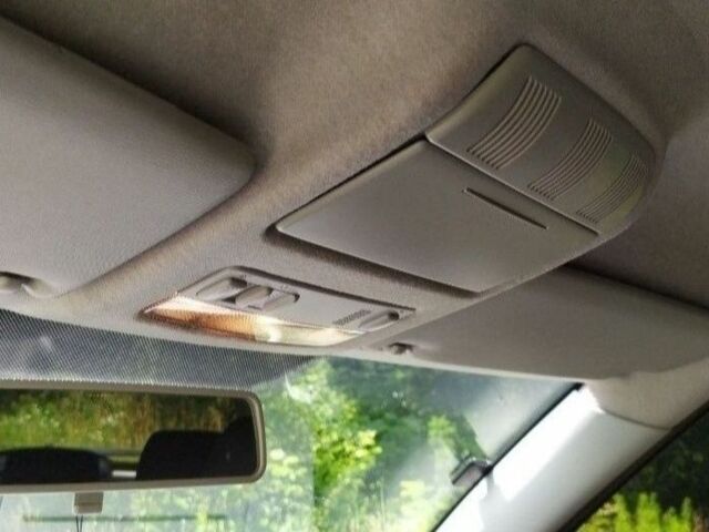 Серый Шкода Фабия, объемом двигателя 1.4 л и пробегом 205 тыс. км за 6000 $, фото 20 на Automoto.ua