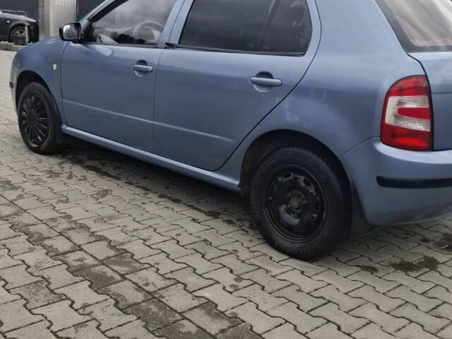 Серый Шкода Фабия, объемом двигателя 1.2 л и пробегом 240 тыс. км за 3400 $, фото 2 на Automoto.ua