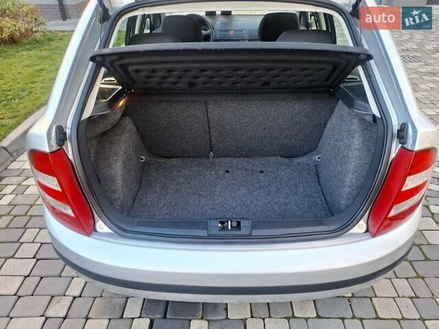 Серый Шкода Фабия, объемом двигателя 1.4 л и пробегом 116 тыс. км за 4650 $, фото 43 на Automoto.ua