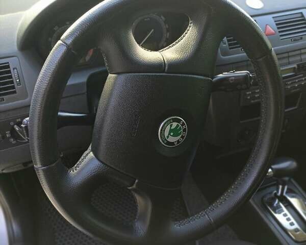 Сірий Шкода Фабія, об'ємом двигуна 1.39 л та пробігом 209 тис. км за 5400 $, фото 34 на Automoto.ua