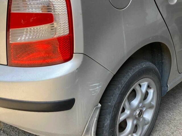 Шкода Фабия 2007 в Каменское - Днепродзержинск на Automoto.ua Серый Шкода Фабия, объемом двигателя 1.2 л и пробегом 122 тыс. км за 4923 $, фото 3 на Automoto.ua