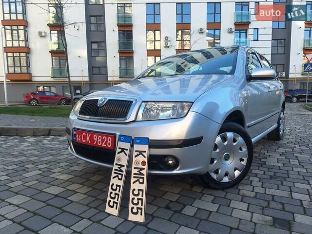 Серый Шкода Фабия, объемом двигателя 1.4 л и пробегом 116 тыс. км за 4650 $, фото 9 на Automoto.ua