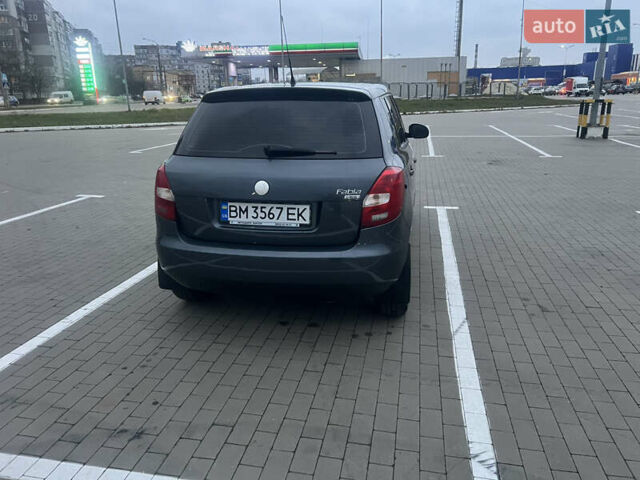 Серый Шкода Фабия, объемом двигателя 1.39 л и пробегом 181 тыс. км за 5400 $, фото 6 на Automoto.ua