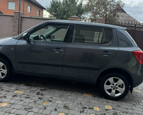 Сірий Шкода Фабія, об'ємом двигуна 1.4 л та пробігом 185 тис. км за 5700 $, фото 5 на Automoto.ua