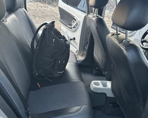 Сірий Шкода Фабія, об'ємом двигуна 1.4 л та пробігом 270 тис. км за 4000 $, фото 6 на Automoto.ua