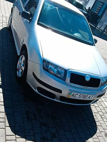 Серый Шкода Фабия, объемом двигателя 1.2 л и пробегом 144 тыс. км за 3850 $, фото 9 на Automoto.ua