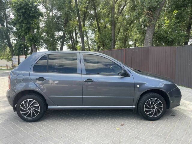 Сірий Шкода Фабія, об'ємом двигуна 0 л та пробігом 229 тис. км за 3750 $, фото 4 на Automoto.ua