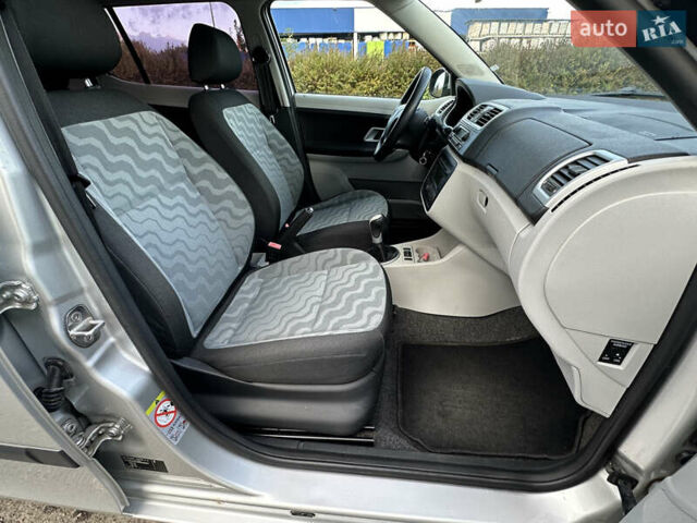 Серый Шкода Фабия, объемом двигателя 1.6 л и пробегом 236 тыс. км за 4850 $, фото 38 на Automoto.ua