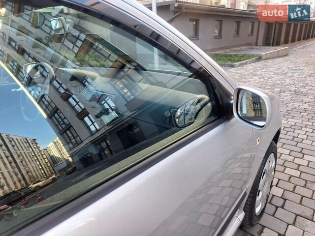 Серый Шкода Фабия, объемом двигателя 1.4 л и пробегом 116 тыс. км за 4650 $, фото 24 на Automoto.ua