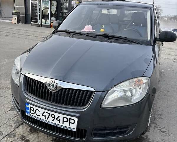 Сірий Шкода Фабія, об'ємом двигуна 1.2 л та пробігом 189 тис. км за 4200 $, фото 3 на Automoto.ua