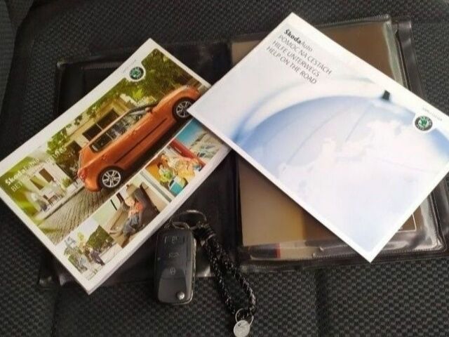 Серый Шкода Фабия, объемом двигателя 1.4 л и пробегом 205 тыс. км за 6000 $, фото 23 на Automoto.ua