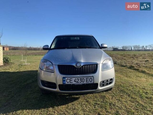 Серый Шкода Фабия, объемом двигателя 1.2 л и пробегом 154 тыс. км за 4299 $, фото 1 на Automoto.ua