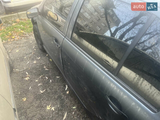 Сірий Шкода Фабія, об'ємом двигуна 1.2 л та пробігом 223 тис. км за 1200 $, фото 4 на Automoto.ua