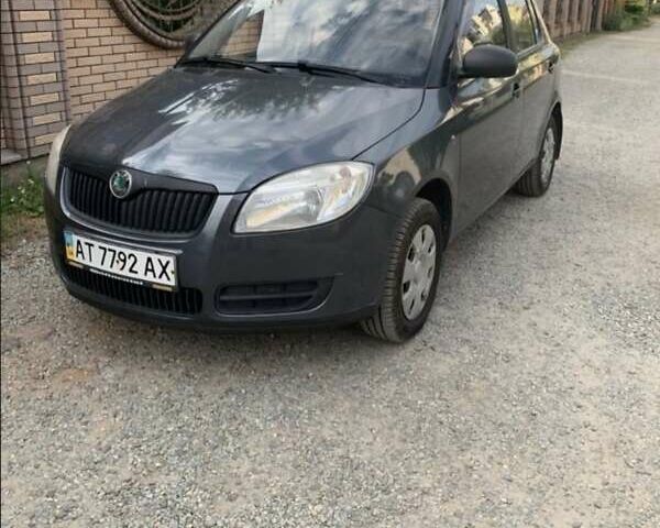 Серый Шкода Фабия, объемом двигателя 1.2 л и пробегом 82 тыс. км за 4350 $, фото 1 на Automoto.ua