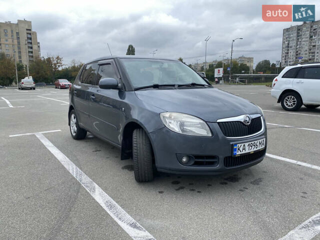 Сірий Шкода Фабія, об'ємом двигуна 1.4 л та пробігом 314 тис. км за 4300 $, фото 2 на Automoto.ua