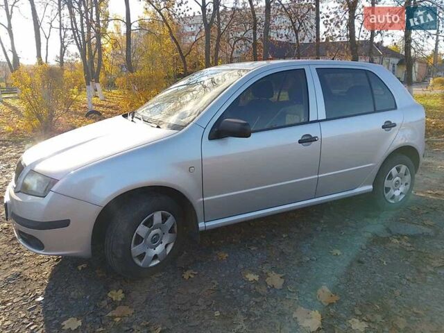 Шкода Фабия 2007 в Сквира на Automoto.ua Серый Шкода Фабия, объемом двигателя 1.2 л и пробегом 202 тыс. км за 3750 $, фото 5 на Automoto.ua