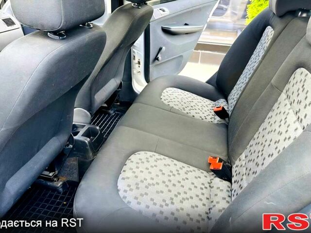 Шкода Фабія 2007 у Харкові на Automoto.ua Сірий Шкода Фабія, об'ємом двигуна 1.2 л та пробігом 223 тис. км за 2700 $, фото 3 на Automoto.ua