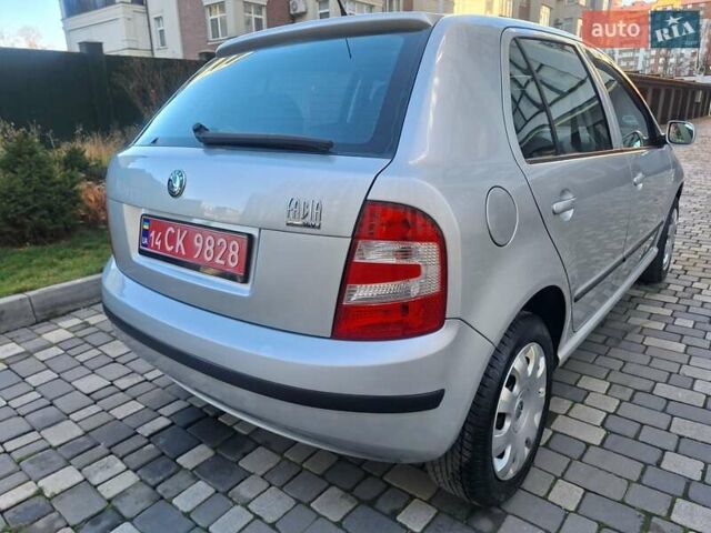 Серый Шкода Фабия, объемом двигателя 1.4 л и пробегом 116 тыс. км за 4650 $, фото 19 на Automoto.ua
