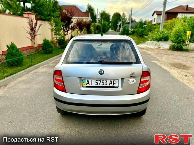 Сірий Шкода Фабія, об'ємом двигуна 1.2 л та пробігом 160 тис. км за 3650 $, фото 3 на Automoto.ua