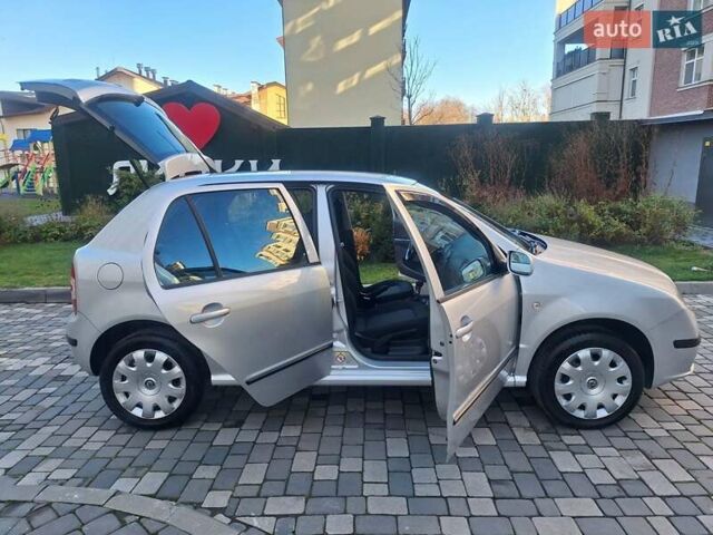 Серый Шкода Фабия, объемом двигателя 1.4 л и пробегом 116 тыс. км за 4650 $, фото 32 на Automoto.ua