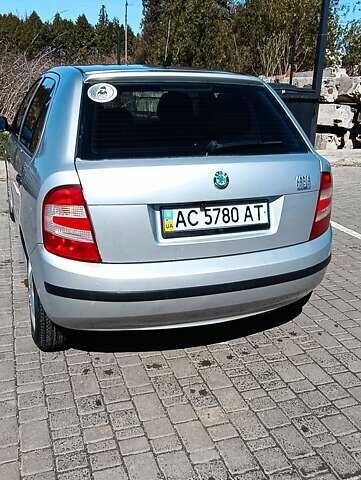 Серый Шкода Фабия, объемом двигателя 1.2 л и пробегом 144 тыс. км за 3850 $, фото 5 на Automoto.ua