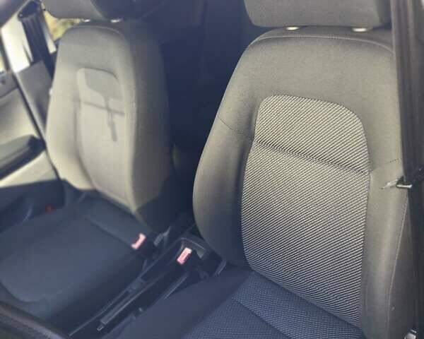 Сірий Шкода Фабія, об'ємом двигуна 1.39 л та пробігом 209 тис. км за 5400 $, фото 29 на Automoto.ua