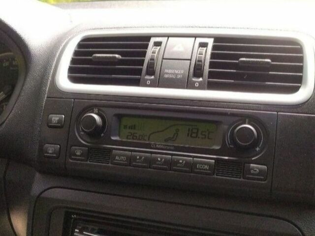 Серый Шкода Фабия, объемом двигателя 1.4 л и пробегом 205 тыс. км за 6000 $, фото 16 на Automoto.ua