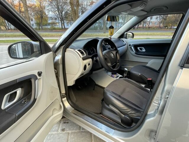 Сірий Шкода Фабія, об'ємом двигуна 1.4 л та пробігом 260 тис. км за 4299 $, фото 5 на Automoto.ua