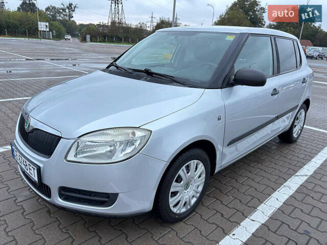 Сірий Шкода Фабія, об'ємом двигуна 1.2 л та пробігом 214 тис. км за 5200 $, фото 9 на Automoto.ua