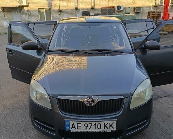 Сірий Шкода Фабія, об'ємом двигуна 1.2 л та пробігом 163 тис. км за 3700 $, фото 17 на Automoto.ua