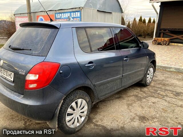Сірий Шкода Фабія, об'ємом двигуна 1.2 л та пробігом 0 тис. км за 4000 $, фото 2 на Automoto.ua