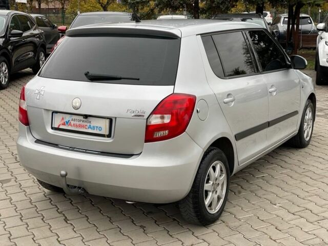 Шкода Фабия 2008 в Кривом Роге на Automoto.ua Серый Шкода Фабия, объемом двигателя 1.4 л и пробегом 335 тыс. км за 4600 $, фото 4 на Automoto.ua