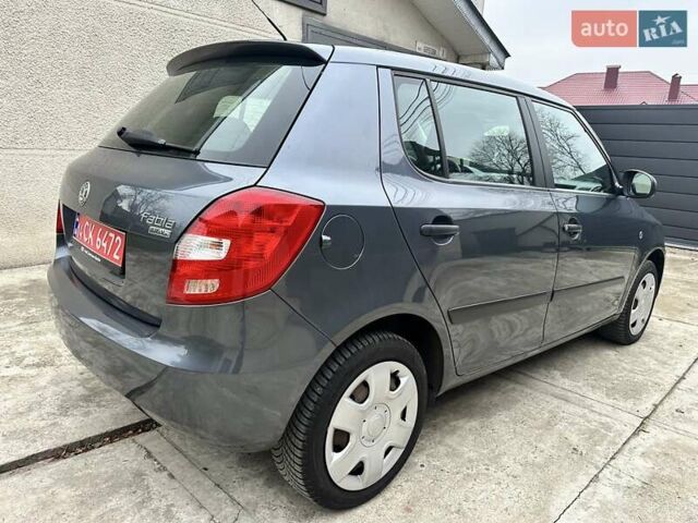 Сірий Шкода Фабія, об'ємом двигуна 1.4 л та пробігом 180 тис. км за 5300 $, фото 6 на Automoto.ua