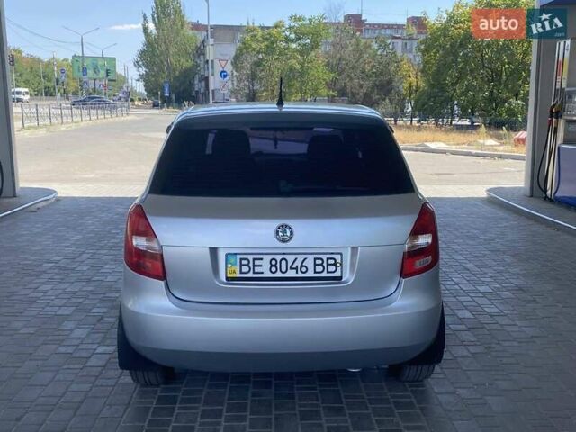 Серый Шкода Фабия, объемом двигателя 1.39 л и пробегом 185 тыс. км за 6200 $, фото 12 на Automoto.ua