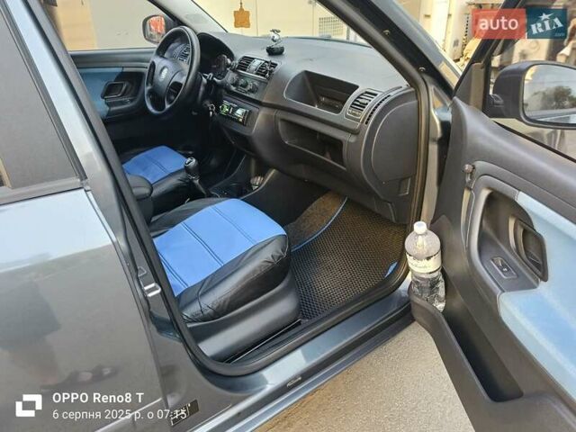 Сірий Шкода Фабія, об'ємом двигуна 1.2 л та пробігом 163 тис. км за 3700 $, фото 14 на Automoto.ua