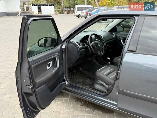 Сірий Шкода Фабія, об'ємом двигуна 1.4 л та пробігом 199 тис. км за 5500 $, фото 33 на Automoto.ua