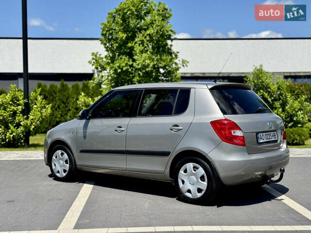 Серый Шкода Фабия, объемом двигателя 1.2 л и пробегом 96 тыс. км за 5100 $, фото 76 на Automoto.ua