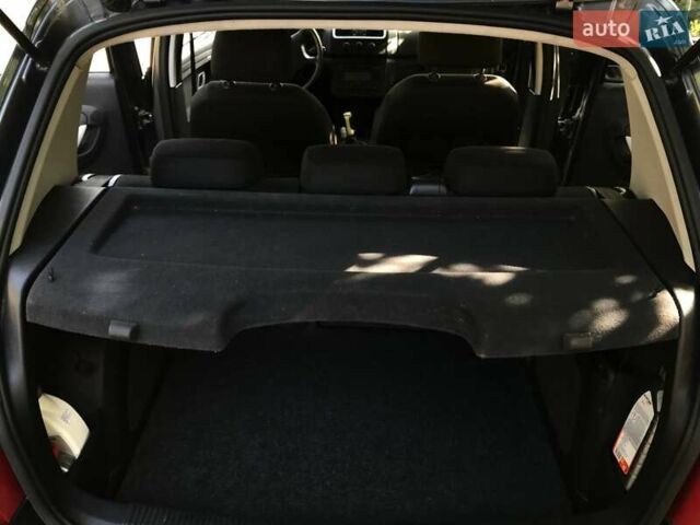 Серый Шкода Фабия, объемом двигателя 1.39 л и пробегом 390 тыс. км за 3600 $, фото 19 на Automoto.ua