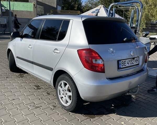 Сірий Шкода Фабія, об'ємом двигуна 1.4 л та пробігом 330 тис. км за 4800 $, фото 2 на Automoto.ua